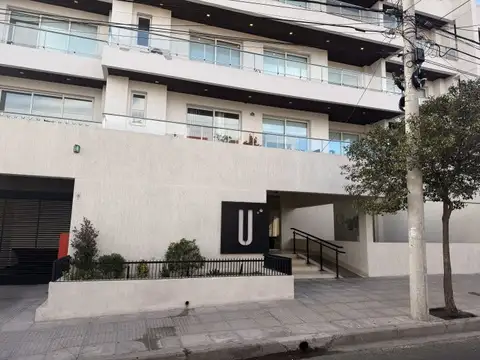 Lavalle e Hipólito hirigoyen , Piso 3