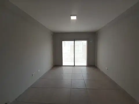 Departamento en Alquiler en San Vicente, $ 550.000