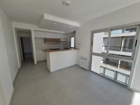 Departamento en Alquiler en Ituzaingo Norte, $ 730.000