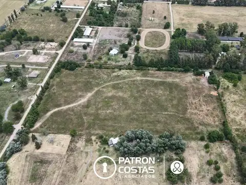 Campo en venta en Pilar en Zona de Polo