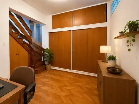 PARQUE CHAS VENTA CASA EN EXCELENTE ESTADO /GARAGE