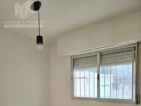 Depto Tipo Casa en Alquiler en Villa Lynch, $ 715.000