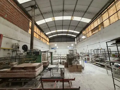 Galpón en venta - Berazategui
