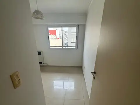 Departamento en Alquiler en Villa Urquiza, $ 700.000