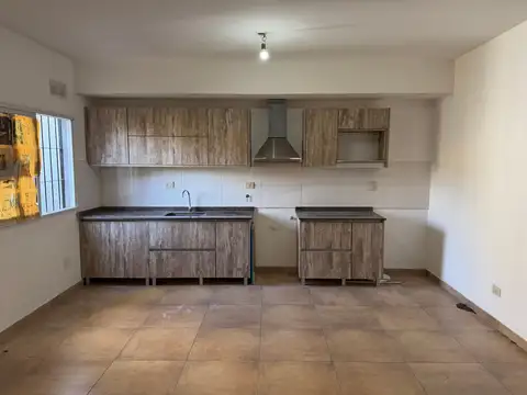 Depto Tipo Casa en Venta de 2 dormitorios