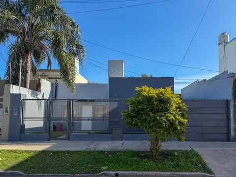 VENTA PH 3 AMBIENTES A ESTRENAR COCHERA PATIO
