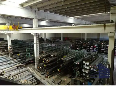 DEPÓSITO EN ALQUILER - 980m2 EN LOMA HERMOSA