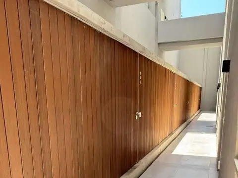 Domingo Faustino Sarmiento 3400, Piso PB