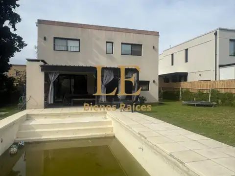 VENTA CASA ALVEAR DE BENAVIDEZ
