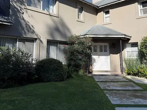 Casa Chalet  en Venta en Ingeniero Maschwitz, Escobar, G.B.A. Zona Norte