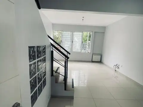 Estanislao del Campo al 2400