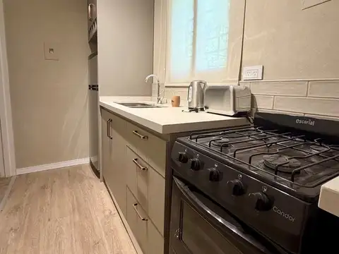 11 y 12 s/nro Barrio Cube 100