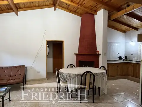 Casa en Venta con 1 cochera