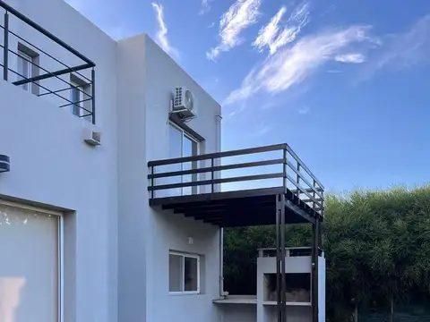 Casa en Alquiler de 4 dormitorios