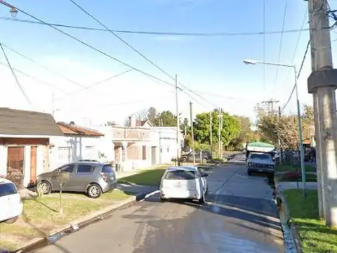 Depto Tipo Casa 5 ambientes con 1 baño