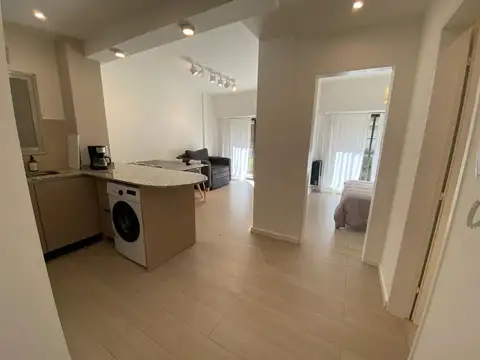 Departamento en Venta en Plaza Colon, USD 89.000