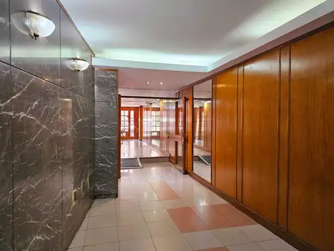 Yerbal e/ Gavilan y Caracas