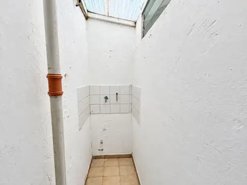 VENTA DEPARTAMENTO 2 AMBIENTES LINIERS SIN EXPENSA