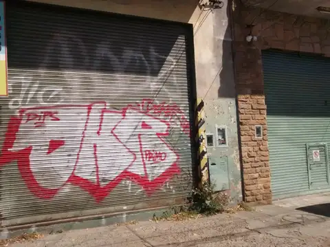 Galpon 180 metros2 Loza Excelente acceso 