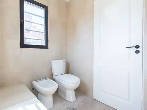 Depto Tipo Casa en Venta en Moron, USD 145.000