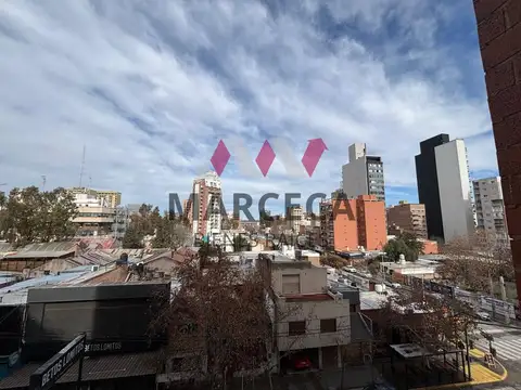 BELGRANO 100, Piso 4
