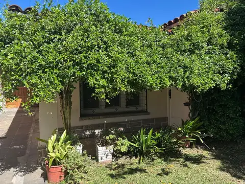 Casa Chalet  en Venta en Villa Adelina, San Isidro, G.B.A. Zona Norte