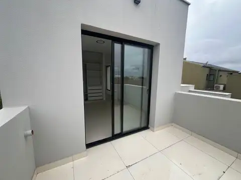 CASA EN VENTA A ESTRENAR Bº PRIVADO MILCAYAC I