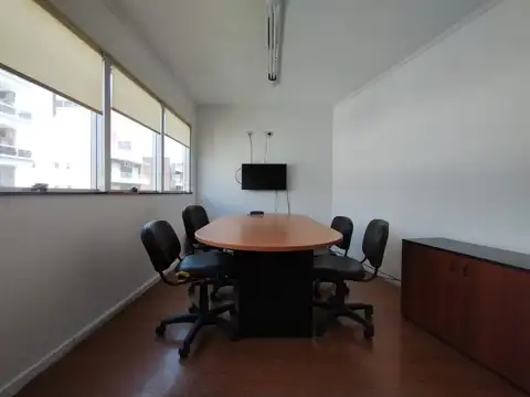 Excelente oficina en Venta y alquiler ubicada en Montevideo 2400 Rosario