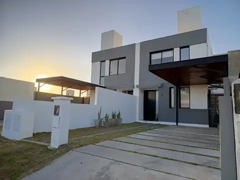 Casa en Alquiler en Cordoba, Capital