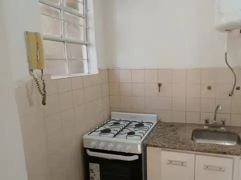 Depto Tipo Casa en Alquiler de 2 ambientes