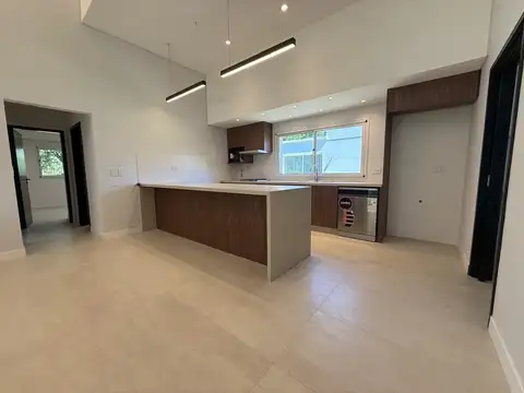 Casa en Venta en Funes, USD 950.000