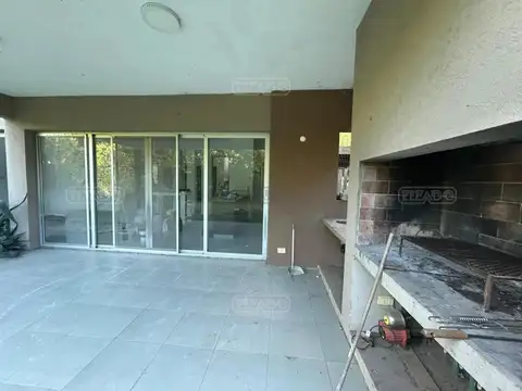 Casa en Alquiler al Noroeste