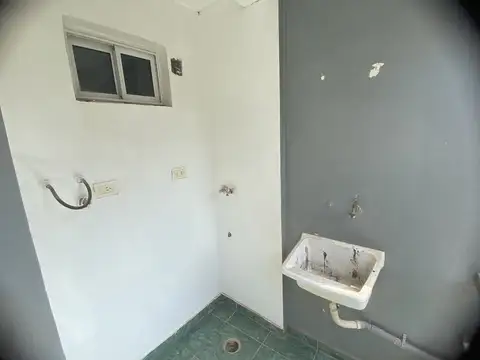 DEPARTAMENTO EN ALQUILER - AV. VIVANCO Y AV. BLAS PARERA