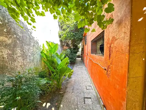 84- INTENDENTE CASARES 2200