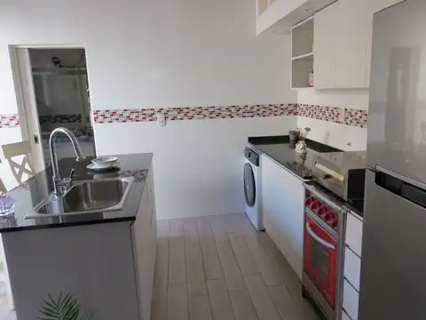 Depto Tipo Casa 4 ambientes con 2 baños