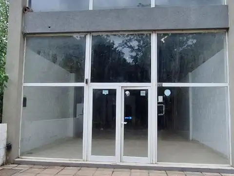 Local en Alquiler en Loma Verde, $ 2.000.000