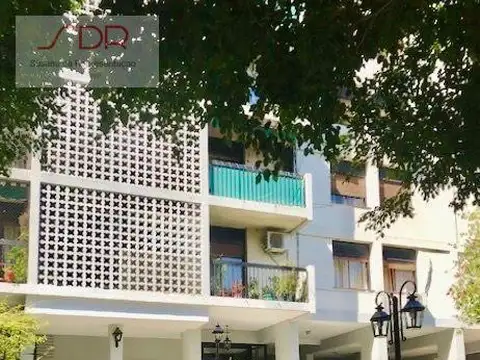 DEPARTAMENTO EN VENTA , VICENTE LOPEZ 3 AMBIENTES , LIB. al RIO