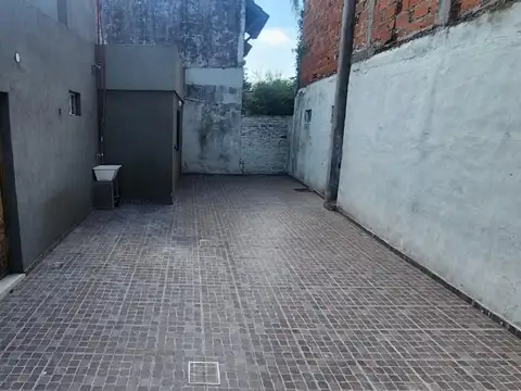 Depto Tipo Casa en Alquiler 20 años