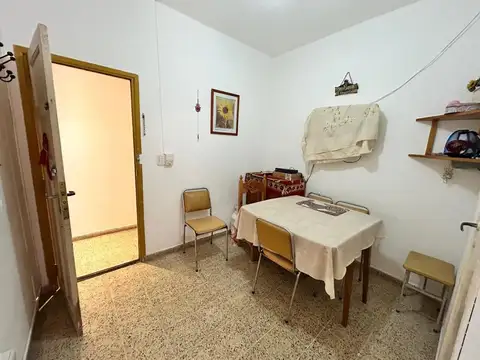 DEPTO 2 AMB. SOBRE PEATONAL- MUY CÓMODO!