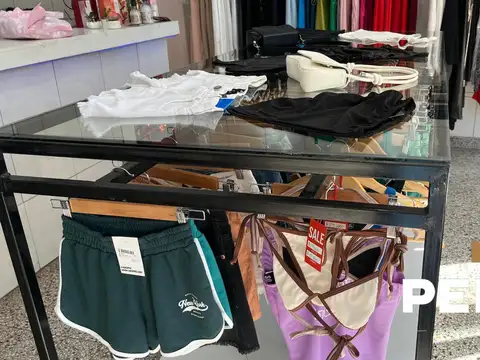 Fondo de comercio indumentaria femenina