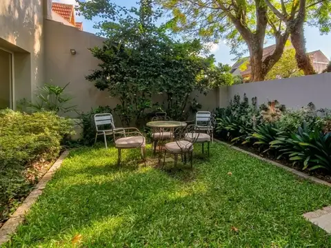 VENTA PH CASA 3 DORMIT. TERRAZA COCHERA MARTINEZ