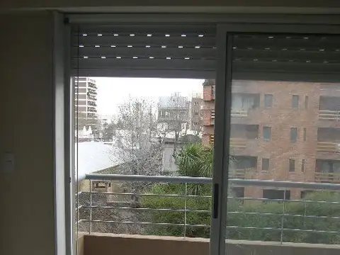 MUY BUEN DEPARTAMENTO 2 AMB.  SAN FERNANDO CENTRO. 3 DE FEBRERO 1200
