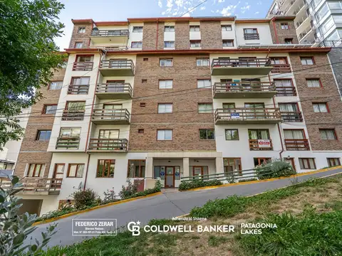 Venta Departamento  3 dormitorios   cochera en San Carlos De Bariloche