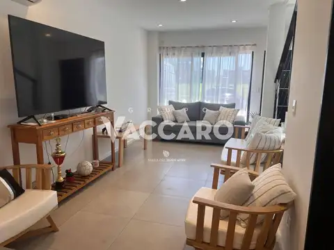 Venta de duplex 3 ambientes Ituzaingo en Barrio Cerrado con Amenities