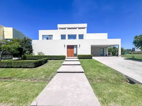 VENTA CASA DE 5 AMBIENTES GREENVILLE POLO&RESORT