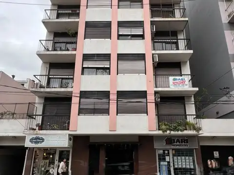 *OFICINA DE 2 AMB. CON LAVADERO *OPCION DE COCHERA CUBIERTA u$s 15.000