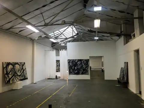 SAN MARTIN 655 310M2 PLANTA LIBRE