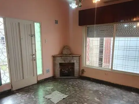 Cnel. Montt 1300