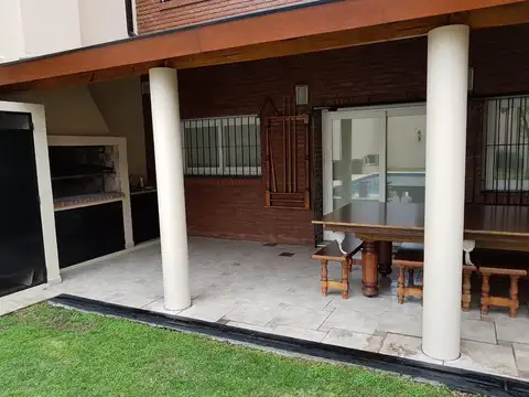 Casa en Venta en Villa del Parque, USD 610.000