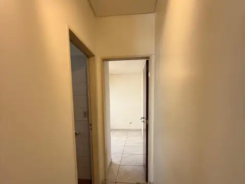 Departamento en Alquiler en Lomas del Mirador, $ 485.000